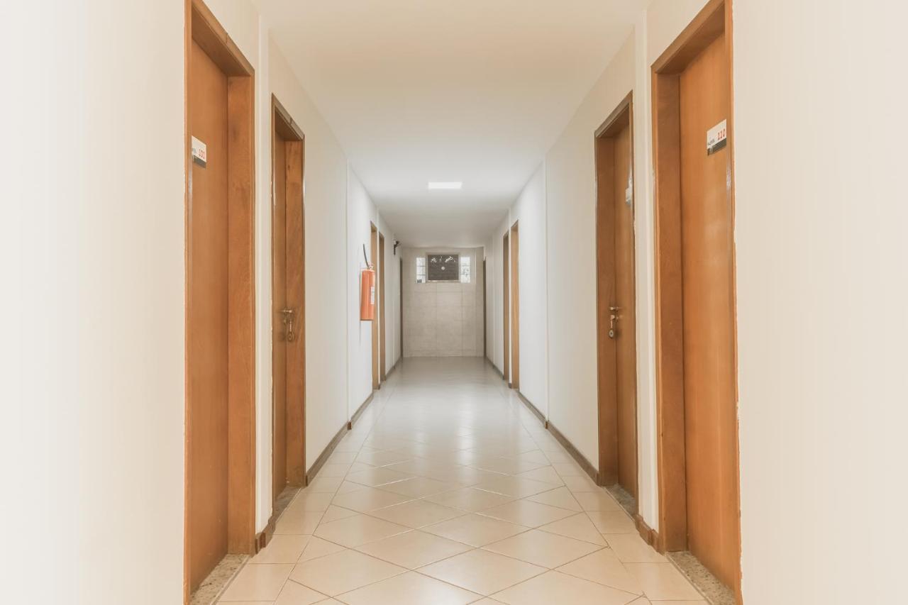 Hotel Girafa Itatiaia  Buitenkant foto